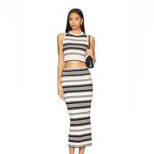 Heartloom Ovelia Set